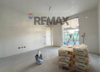 Stanza vuota - Trilocale VIA SAN DONATO
 
16, Osio Sotto - foto 31