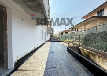 Terrazza - Trilocale VIA SAN DONATO
 
16, Osio Sotto - foto 44