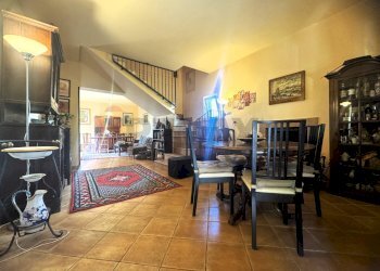 Sala da pranzo - Villa Via Romana
 
190/A, Mazzano Romano - photo 10