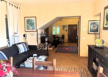 Sala da pranzo - Villa Via Romana
 
190/A, Mazzano Romano - photo 17