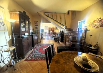 Sala da pranzo - Villa Via Romana
 
190/A, Mazzano Romano - photo 18