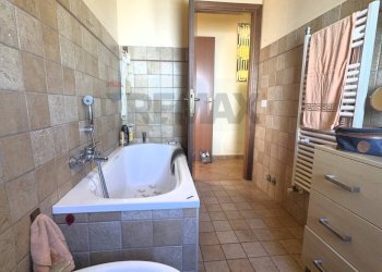 Bagno - Villa Via Romana
 
190/A, Mazzano Romano - photo 37