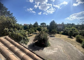 Non correlato - Villa Via Romana
 
190/A, Mazzano Romano - photo 46