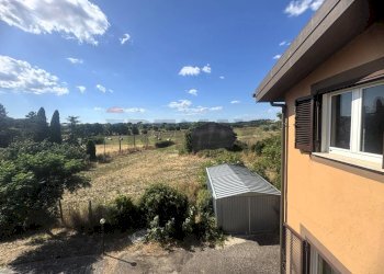 Vista delle montagne - Villa Via Romana
 
190/A, Mazzano Romano - photo 49