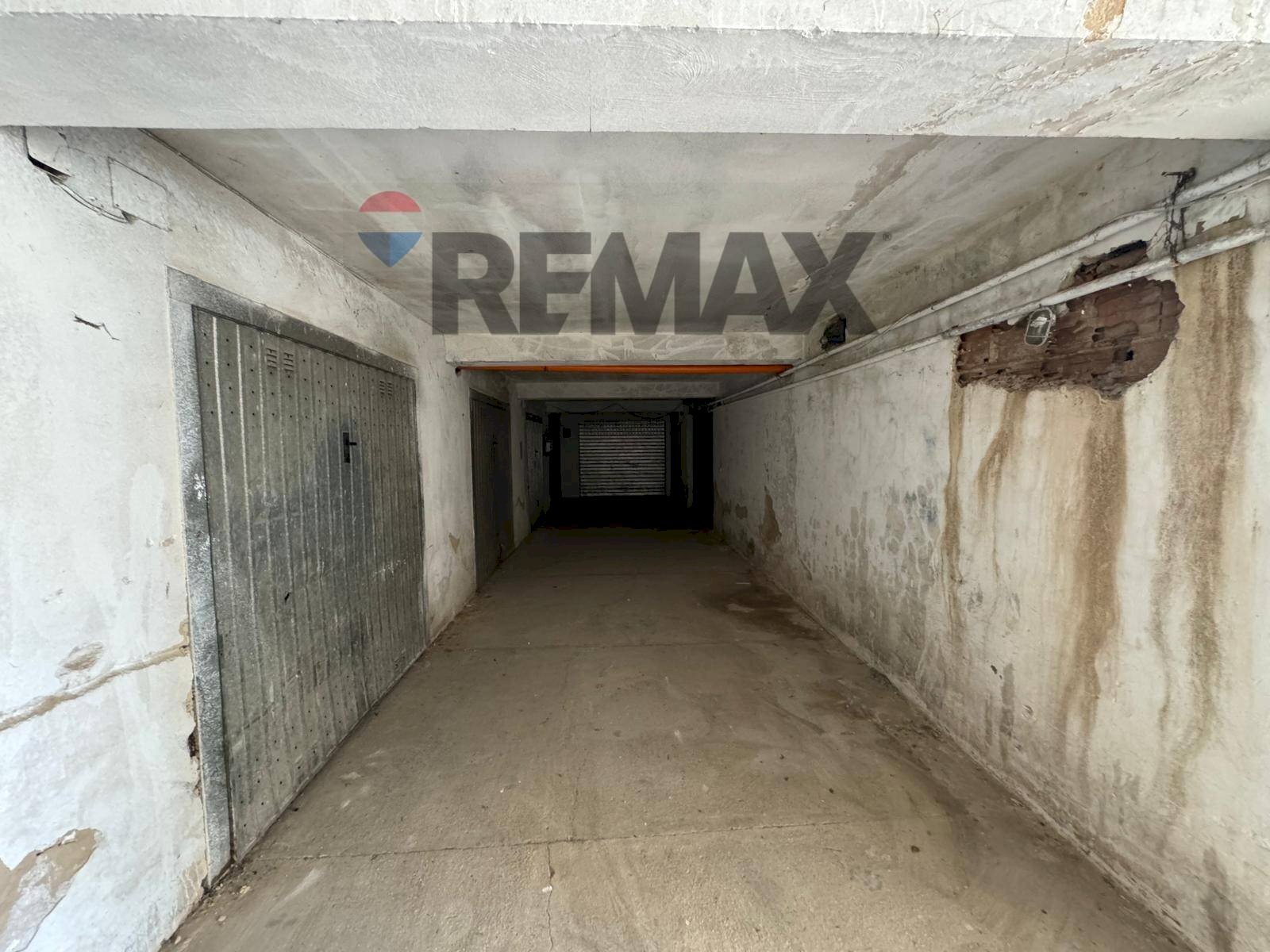 Non correlato - Box Via Salvemini
 
2a, Vieste - foto 2