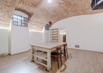 Foto 10 - Laboratorio Via Garibaldi
 
53, Torino - foto 10