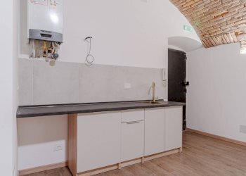 Foto 11 - Laboratorio Via Garibaldi
 
53, Torino - foto 11