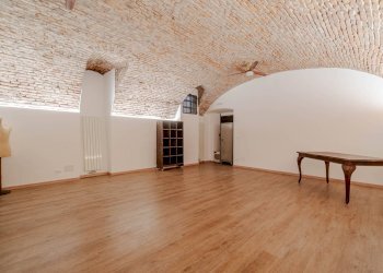 Foto 16 - Laboratorio Via Garibaldi
 
53, Torino - foto 16