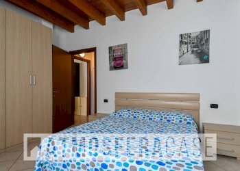 Foto 11 - Bilocale Via Pietro Ronzoni
 
12, Bergamo - foto 11