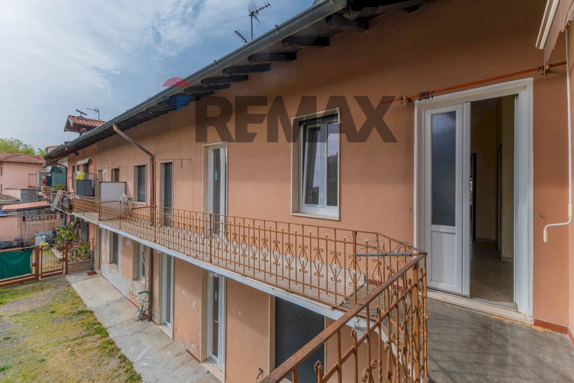 Casa all\'aperto - Trilocale via foro san martino
 
12, Cassano Magnago - foto 3