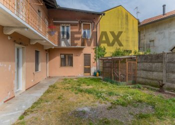 Casa all\'aperto - Trilocale via foro san martino
 
12, Cassano Magnago - foto 2