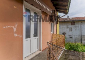 Balcone - Trilocale via foro san martino
 
12, Cassano Magnago - foto 9