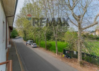 Edificio all\'aperto - Trilocale via foro san martino
 
12, Cassano Magnago - foto 12