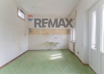 Stanza vuota - Trilocale via foro san martino
 
12, Cassano Magnago - foto 22