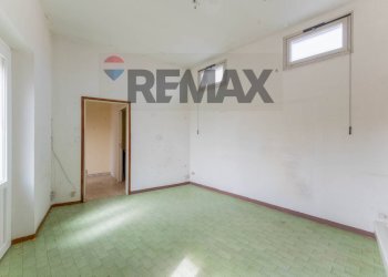 Stanza vuota - Trilocale via foro san martino
 
12, Cassano Magnago - foto 25