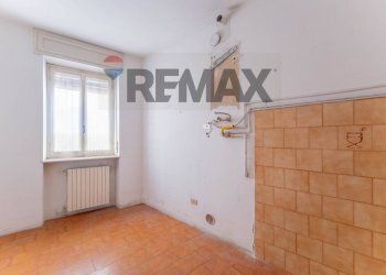 Stanza vuota - Trilocale via foro san martino
 
12, Cassano Magnago - foto 35