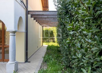 Foto 6 - Villa a Schiera Via M Cerutti
 
84, Lonato del Garda - foto 6