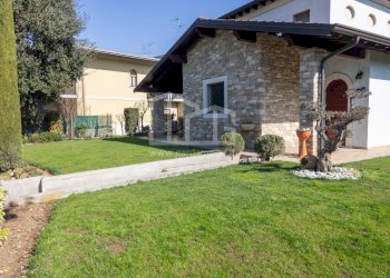 Foto 2 - Villa via I Maggio
 
23, Ghedi - foto 2