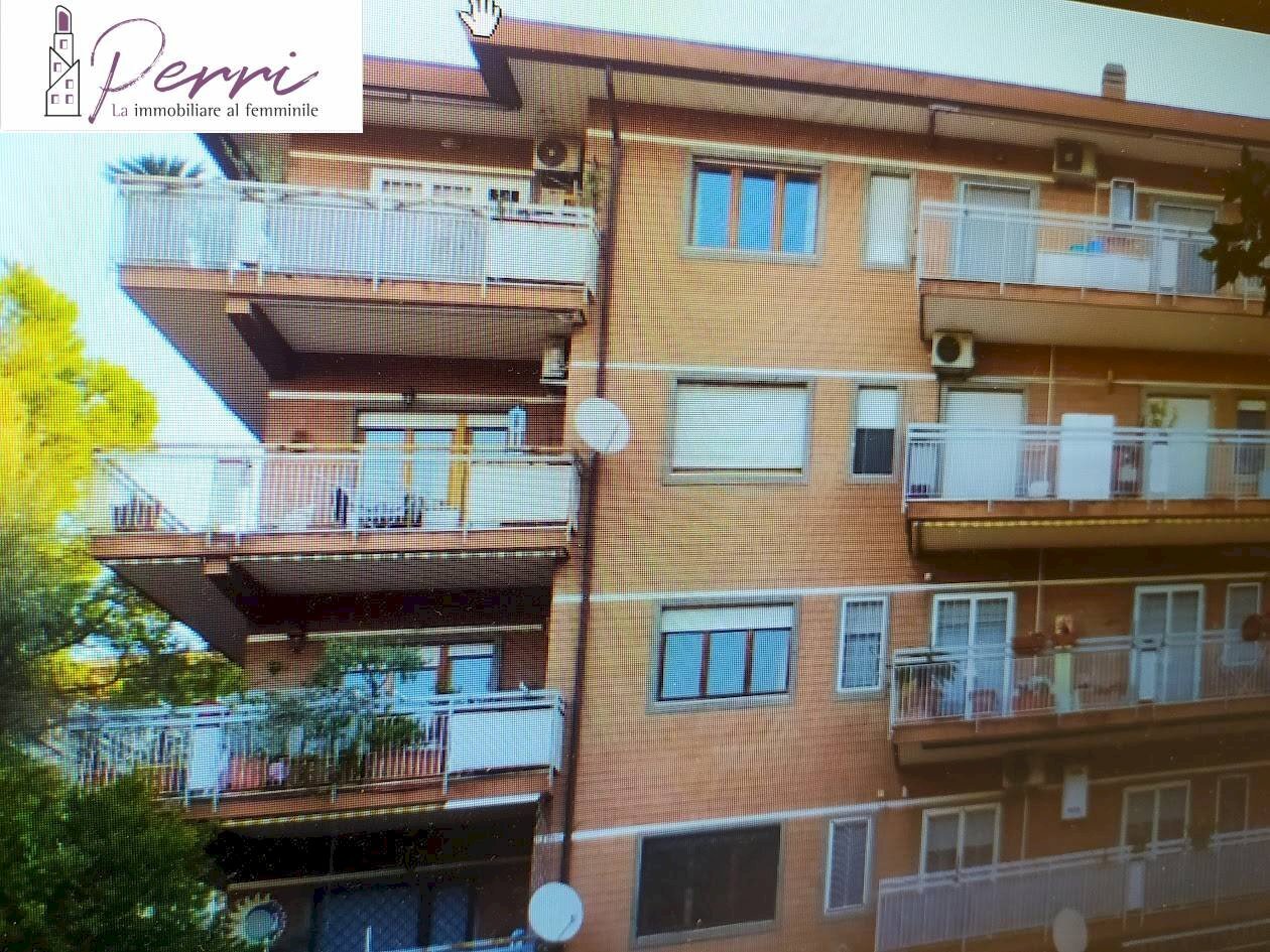 Foto 2 - Quadrilocale VIA ENRICO DI SAN MARTINO VALPERGA
52, Roma - foto 2