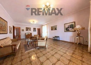 Sala da pranzo - Villa via Montecuccio
 
2, Carini - foto 11