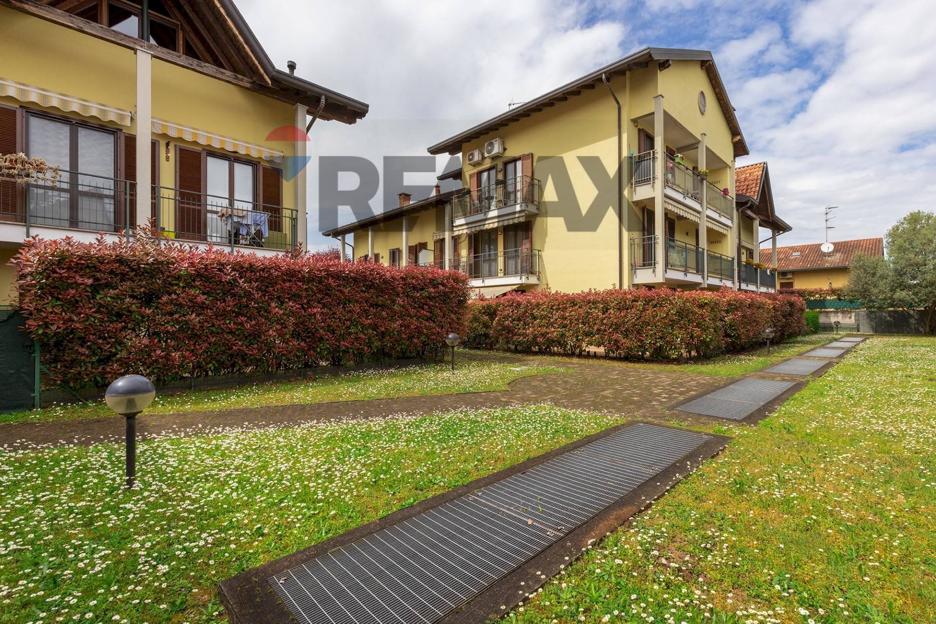 Casa all\'aperto - Attic Via Antonio Grmasci
 
4, Vanzaghello - photo 1