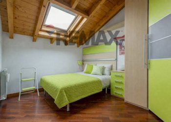 Camera / camera da letto - Attic Via Antonio Grmasci
 
4, Vanzaghello - photo 14