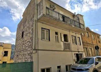 Edificio all\'aperto - Quadrilocale Via Nuova Sant'Antonio
 
67, Modica - foto 3