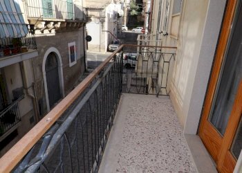 Balcone - Casa indipendente Via Rapisardi
 
7, Scicli - foto 3