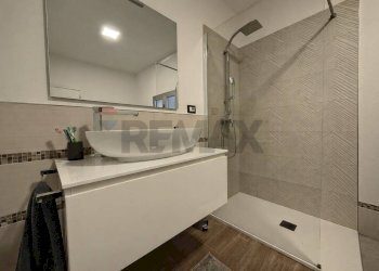 Bagno - Casa indipendente Via Mesagne
 
123, San Pietro Vernotico - foto 10