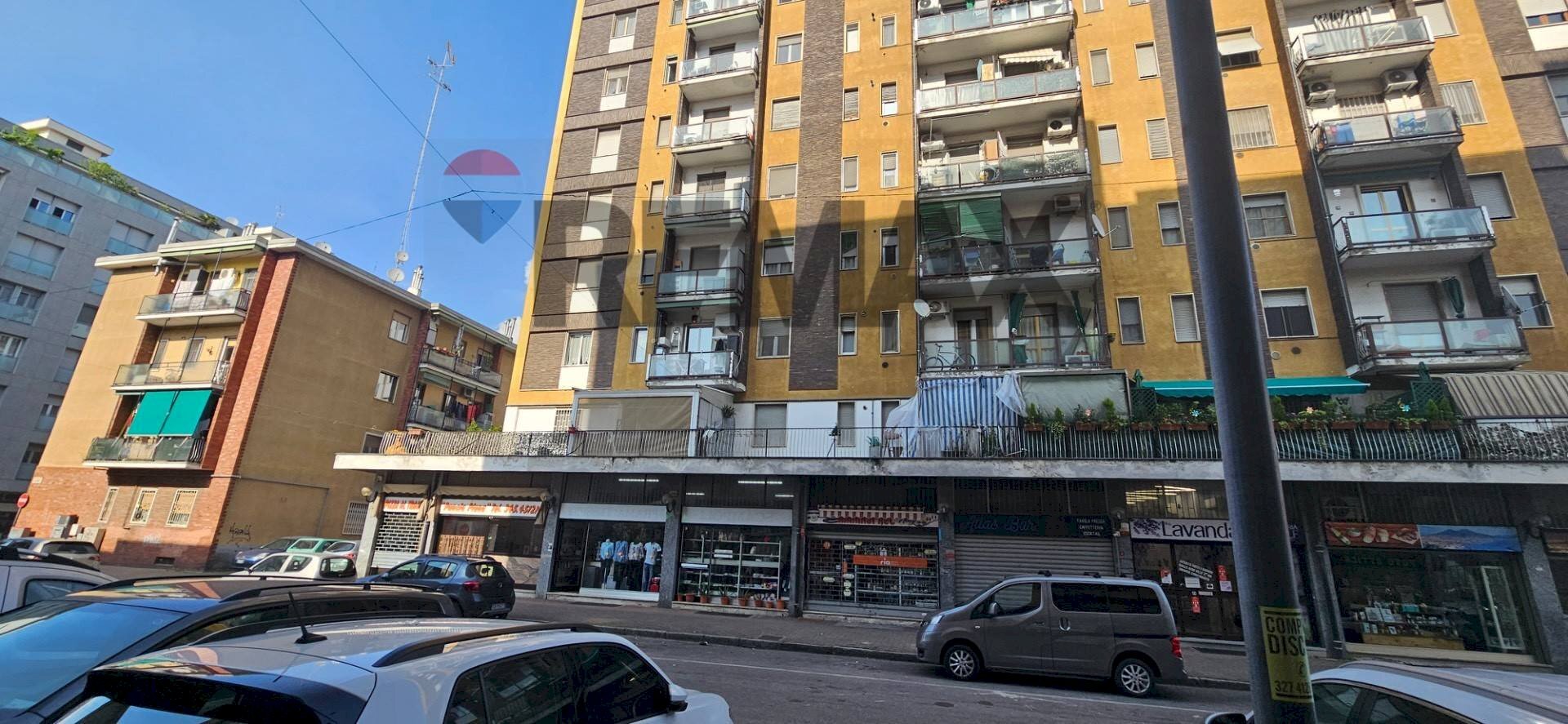 Edificio all\'aperto - Commercial Activity VIA SANREMO
 
8, San Giuliano Milanese - photo 1