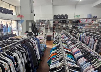Cabina armadio - Commercial Activity VIA SANREMO
8, San Giuliano Milanese - photo 7