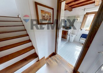 Scale - Agriturismo via di vallebona
 
83, Chiusi della Verna - foto 45