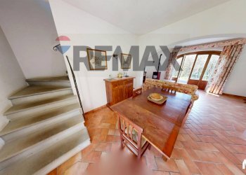 Sala da pranzo - Agriturismo via di vallebona
 
83, Chiusi della Verna - foto 81