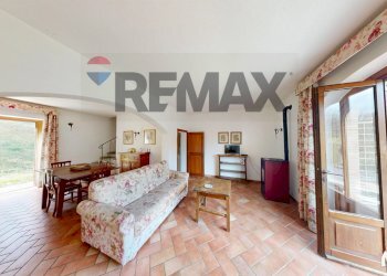 Soggiorno - Agriturismo via di vallebona
 
83, Chiusi della Verna - foto 82