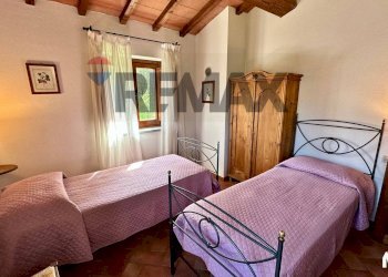 Camera / camera da letto - Agriturismo via di vallebona
 
83, Chiusi della Verna - foto 86