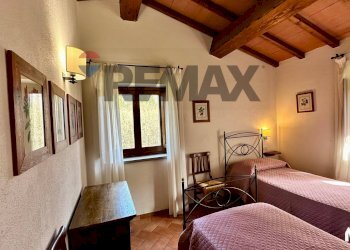 Camera / camera da letto - Agriturismo via di vallebona
 
83, Chiusi della Verna - foto 87