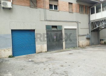 Edificio all\'aperto - Warehouse Via Carlo Maranelli
 
2, Campobasso - photo 10