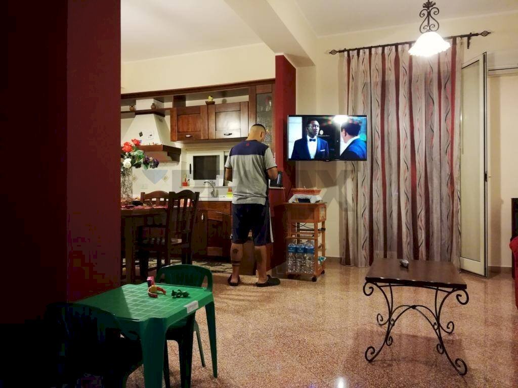 Sala da pranzo - Casa indipendente Via della Provvidenza
 
18/20, San Giuseppe Jato - foto 1
