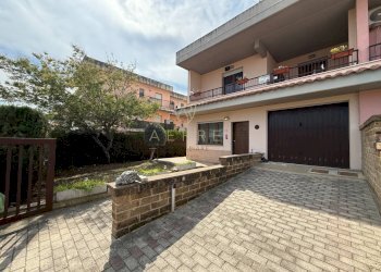 Foto 2 - Villa a Schiera via Principe Pignatelli
 
1/I, Cepagatti - foto 2