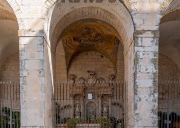 Edificio all\'aperto - Casa indipendente Vito Luciani
 
16, Acquaviva delle Fonti - foto 2
