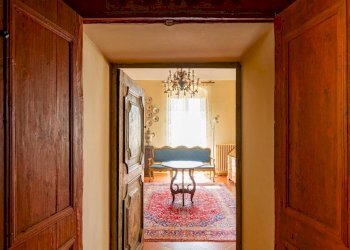 Hall / corridoio - Casa indipendente Vito Luciani
 
16, Acquaviva delle Fonti - foto 19