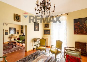 Soggiorno - Casa indipendente Vito Luciani
 
16, Acquaviva delle Fonti - foto 22