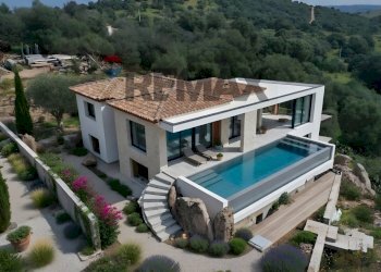 esterno giorno - Villa Via Alessandro Vincentelli, 07020 Loiri Porto San Paolo OT, Loiri Porto San Paolo - foto 1