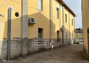 Foto 4 - Warehouse via Dante
 
128, Fucecchio - photo 4