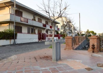 Foto 4 - Trilocale Via Toti
 
4, Acireale - foto 4