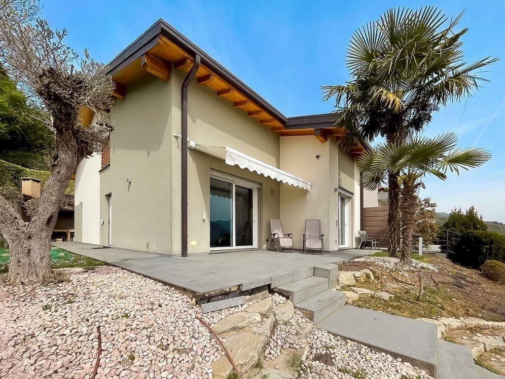 Giardino - Villa via Don E. Adami, 38, Alzano Lombardo - foto 1