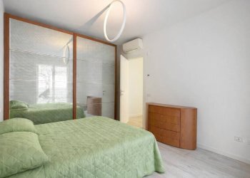 Camera da letto - Villa via Don E. Adami, 38, Alzano Lombardo - foto 19