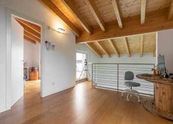 Studio - Villa via Don E. Adami, 38, Alzano Lombardo - foto 24