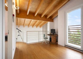 Salone - Villa via Don E. Adami, 38, Alzano Lombardo - foto 26