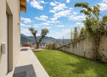 Giardino - Villa via Don E. Adami, 38, Alzano Lombardo - foto 38